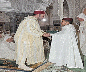 مصر اليوم - محمد السادس يترأس حفلاً دينيًا إحياءً لليلة القدر المباركة في طنجة