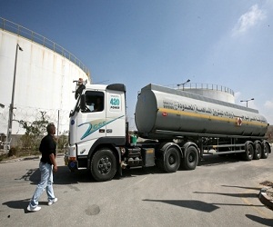   مصر اليوم - إدخال بضائع وضخ وقود قطري إلى كهرباء غزة