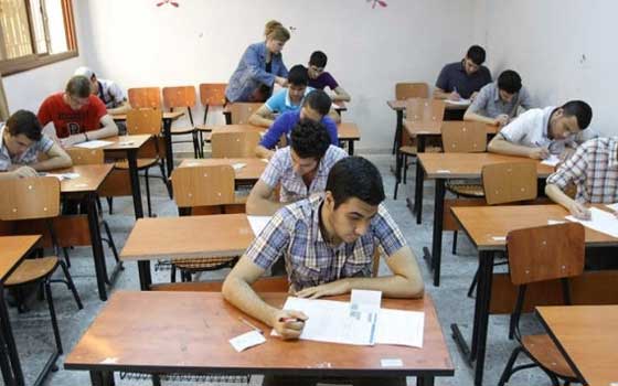   مصر اليوم - الشرقية: 18 ألفًا و27 طالبًا يؤدون الدور الثاني للدبلومات