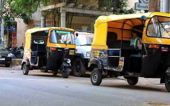   مصر اليوم - مقتل وإصابة 5 أشخاص في حادث تصادم في النوبارية