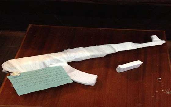   مصر اليوم - توقيف شخص في حوزته سلاح ناري في نطاق زهور بورسعيد