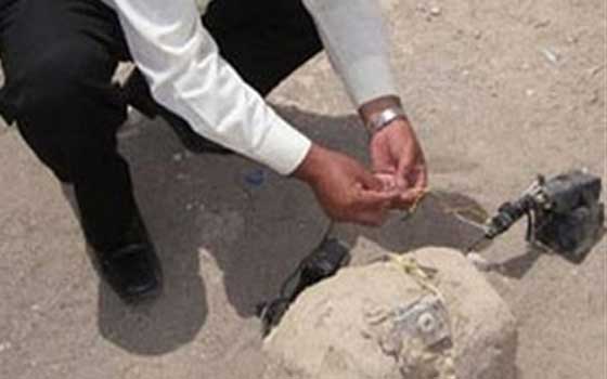   مصر اليوم - إبطال مفعول قنبلة عُثر عليها أسفل نفق في بنها