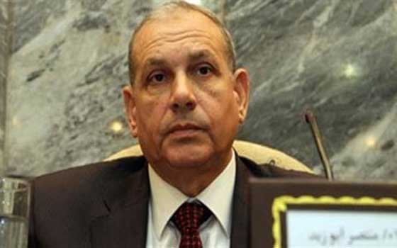   مصر اليوم - وفاة سائق وإصابة سائح جراء انقلاب حافلة في الأقصر