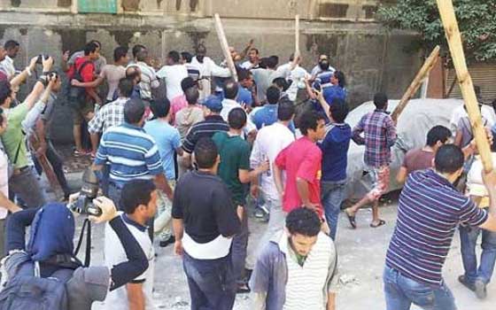   مصر اليوم - إصابة 7 أشخاص في مشاجرة بين جيران في سوهاج