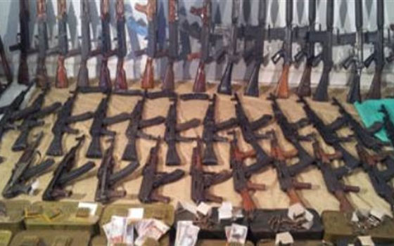 مصر اليوم - ضبط 7 قطع سلاح ناري وقضيتي مخدرات و4 متهمين