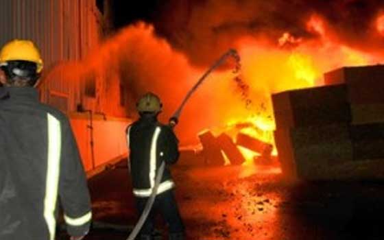   مصر اليوم - السيطرة على حريق شب في ماسورة غاز بجوار أحد المنازل في قليوب