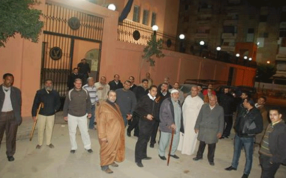 مصر اليوم - توقيف تشكيل عصابيّ تخصَّص في سرقة حقائب السيِّدات في الشرقيَّة