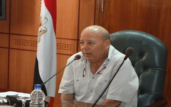   مصر اليوم - محافظ بورسعيد يستقبل مدير الأمن الجديد في مكتبة