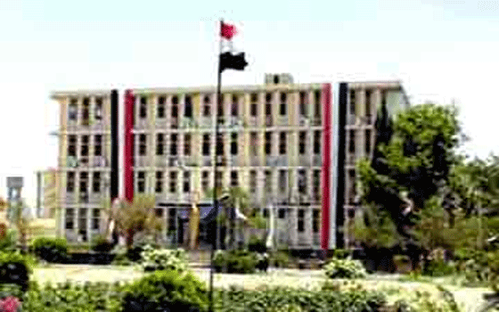   مصر اليوم - إنشاء فصول دراسية في حلايب وشلاتين لتنميتها