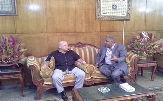   مصر اليوم - محافظ بورسعيد يكرم مدير الأمن السابق محمد الشرقاوي