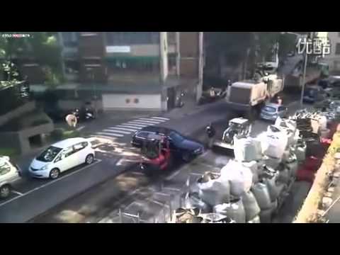 اغرب طريقة ركن سيارة ممكن أن تراها