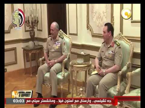بالفيديو وزير الدفاع المصري يلتقي رئيس هيئة الاستخبارات العسكرية السودانية