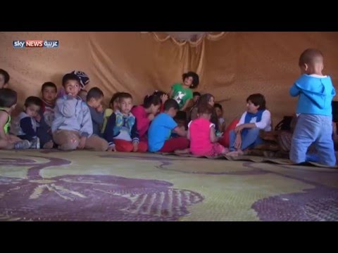 ناشطون يقدمون الدعم للاجئي سورية في لبنان