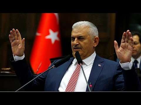 بالفيديو يلديريم يدشن حكومته الجديدة ويتعهد بتغيير الدستور