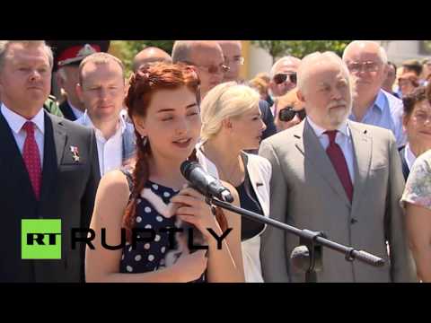 افتتاح تمثال المهذبون في القرم