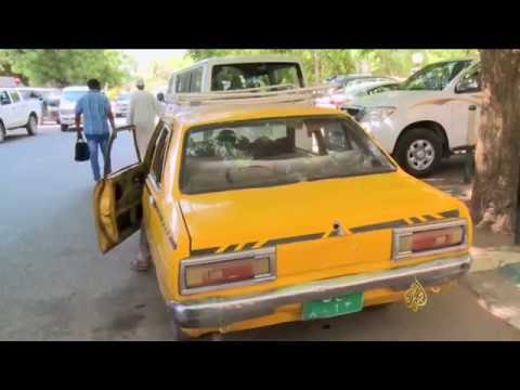 شاهد نصف سيارات الخرطوم من دون ترخيص