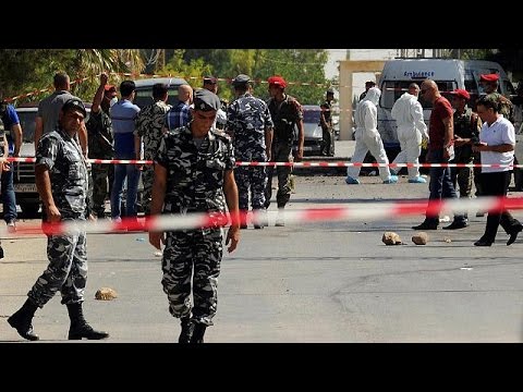 مقتل خمسة أشخاص على الأقل في تفجيرات انتحارية في لبنان
