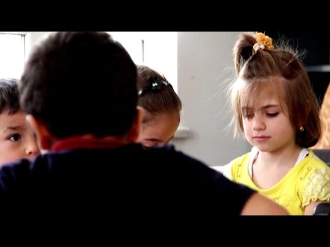 برامج متطورة لتأهيل الأطفال السوريين الأيتام في تركيا