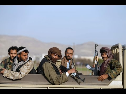 بالفيديو الميليشيات تنتقم من المدنيين بنهب وحرق منازلهم في اليمن