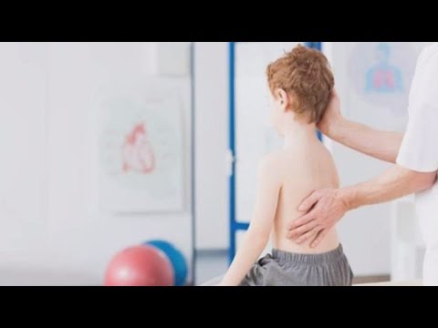 تعرف على كيفية التخلص من انحناء الظهر عند الأطفال