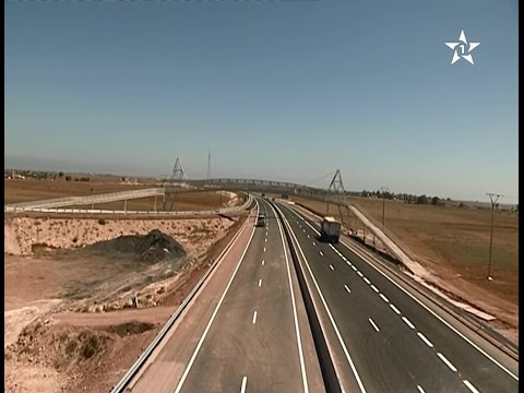 شاهد افتتاح الطريق السيار الجديدة