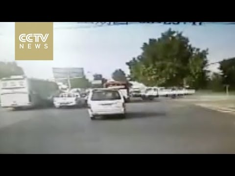 شاهد أميركية تخلّت عن الماكياج إيمانا بالقضاء والقدر