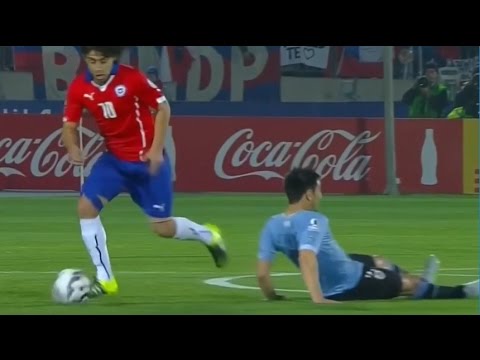 رمضان صبحي ينافس ميسي ورونالدينهو