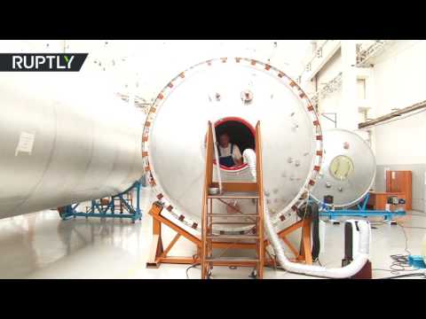 لقطات لأحدث صاروخ روسي فضائي  أنغارا