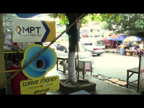 التطبيقات الهاتفية المالية تلقى رواجا في بورما