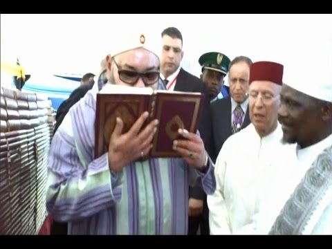 الملك محمد السادس يقرر بناء مسجد في دار السلام