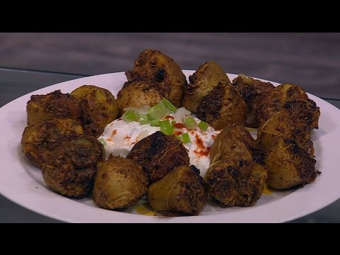 طريقة عمل بطاطس مشوية بالبارميزان التي يحبها الجميع