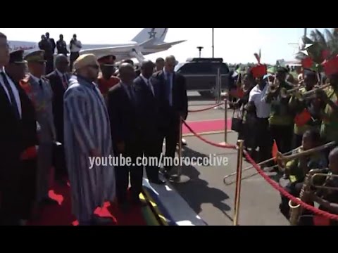 الملك محمد السادس يغادر تنزانيا