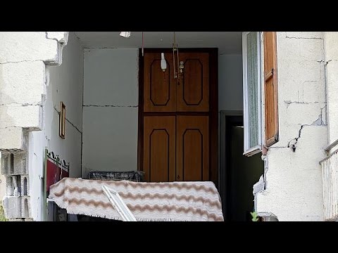 الحكومة الإيطالية تخصص 40 مليون يورو لمواجهة أضرار الزلزال