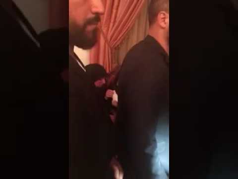 مي الحريري تنهار من البكاء في جنازة ملحم بركات