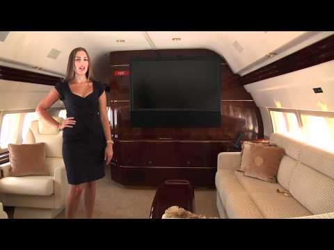 شاهد جولة داخلية في الطائرة 757 الخاصة بدونالد ترامب