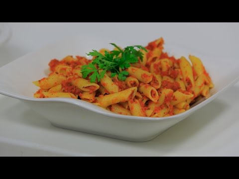 طريقة إعداد مكرونة بالزعتر والطماطم