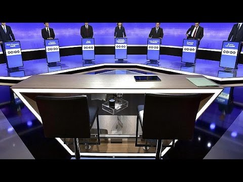 فرنسوا فيون يتقدّم في السباق التمهيدي لليمين والوسط