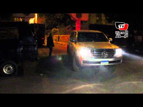 لحظة خروج نجلي مبارك من قسم مصر الجديدة