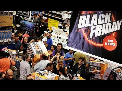 شاهد يوم الجمعة الأسود يدر الملايين على أصحاب المحلات التجارية