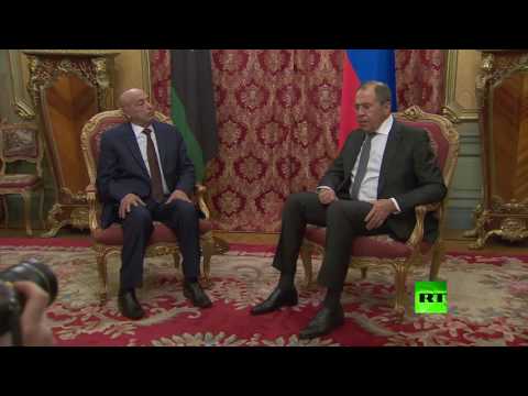 شاهد لقاء بين سيرغي لافروف وعقيلة صالح في موسكو