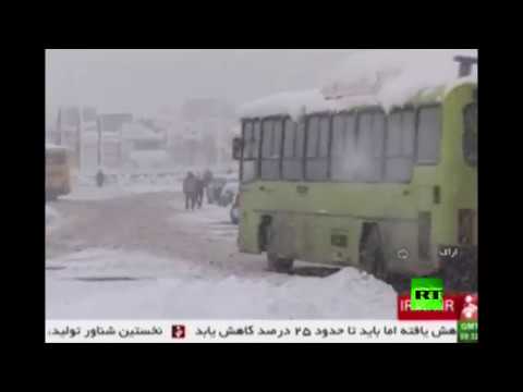 بالفيديو الثلوج الكثيفة تغطي جمهورية إيران