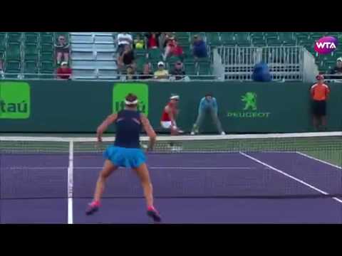 استمتع بلقطة مميزة في اللعبة البيضاء