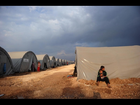 شاهد وزير لبناني سابق يؤكّد أن الوضع الاقتصادي اللبناني في خطر شديد