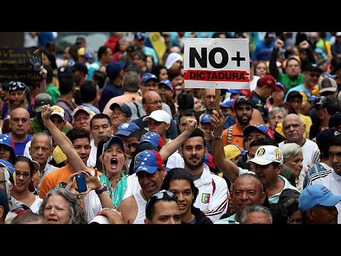 شاهد نيكولاس مادورو والصراع من أجل السلطة