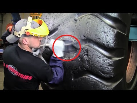 طريقة إصلاح ثقب في عجلة ضخمة كما لم تراها من قبل