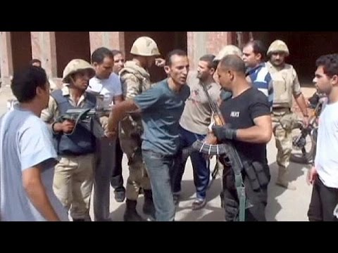 إعدام  183 متهمًا بقتل عناصر شرطة في مصر