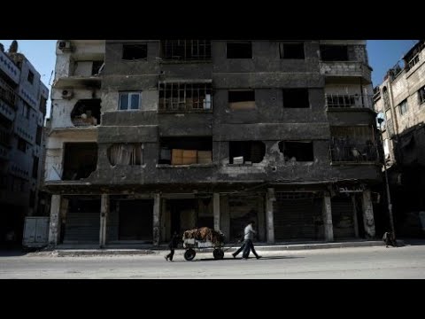 شاهد أكثر من 18 قتيلًا في تفجيرات متزامنة في شرق العاصمة السورية دمشق