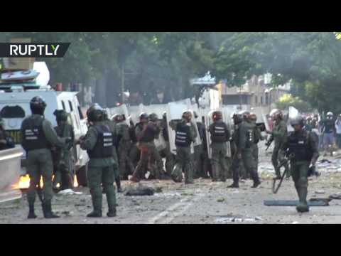 شاهد ارتفاع حصيلة قتلى الاحتجاجات في فنزويلا إلى 103 شخصًا