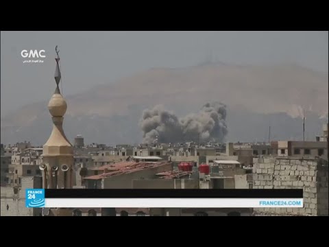 شاهد معارك بين فيلق الرحمن وأحرار الشام في الغوطة الشرقية قرب دمشق