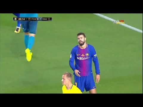 شاهد بيكيه يحرز الهدف الأول لريال مدريد بالخطأ